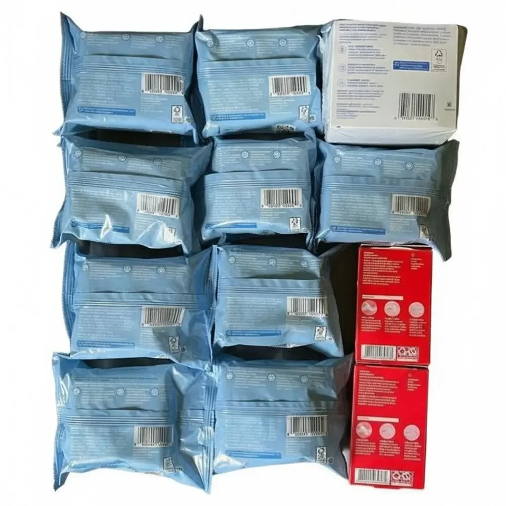Lot 13 Neutrogena Makeup Remover Fragrance Free  25ct + Acne Patch